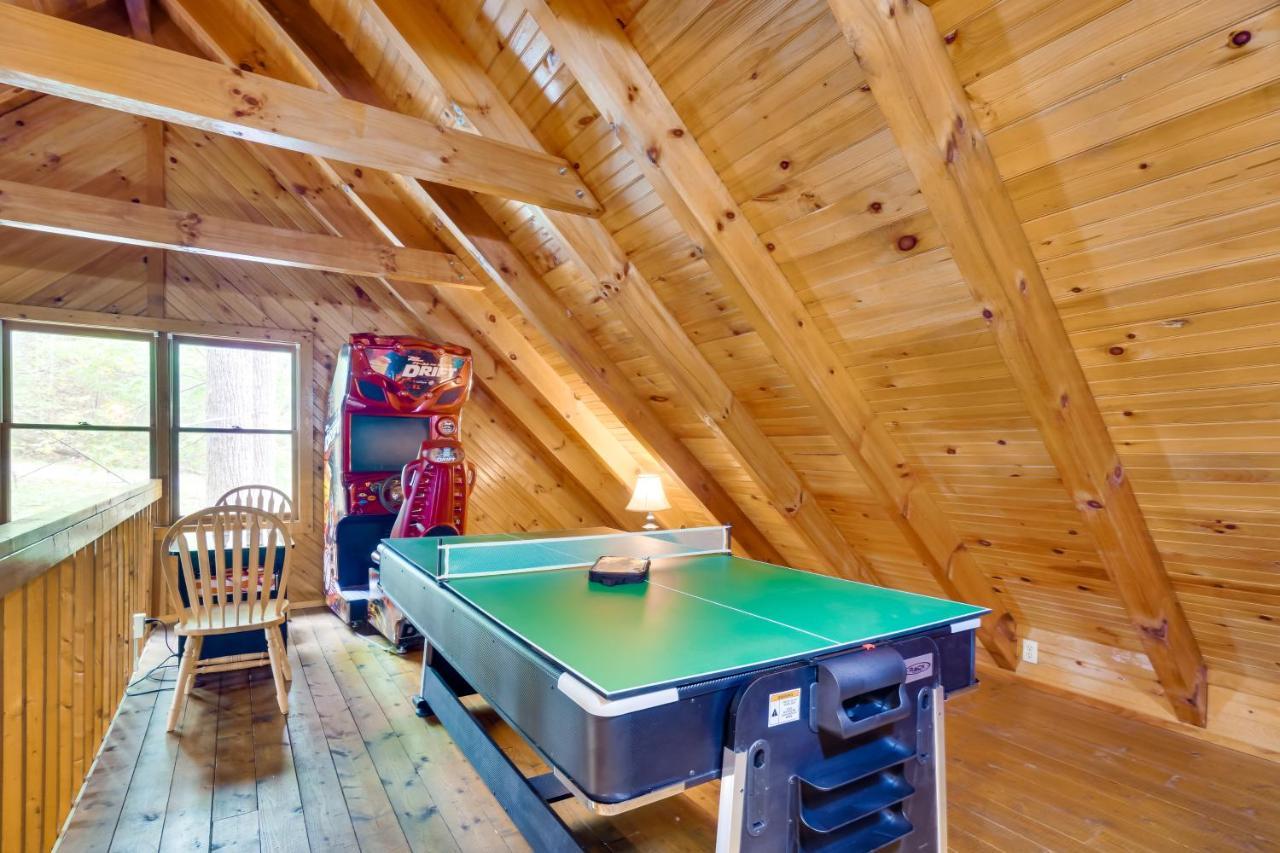 Cabin With Hot Tub About 6 Mi To Downtown Gatlinburg! Exteriör bild