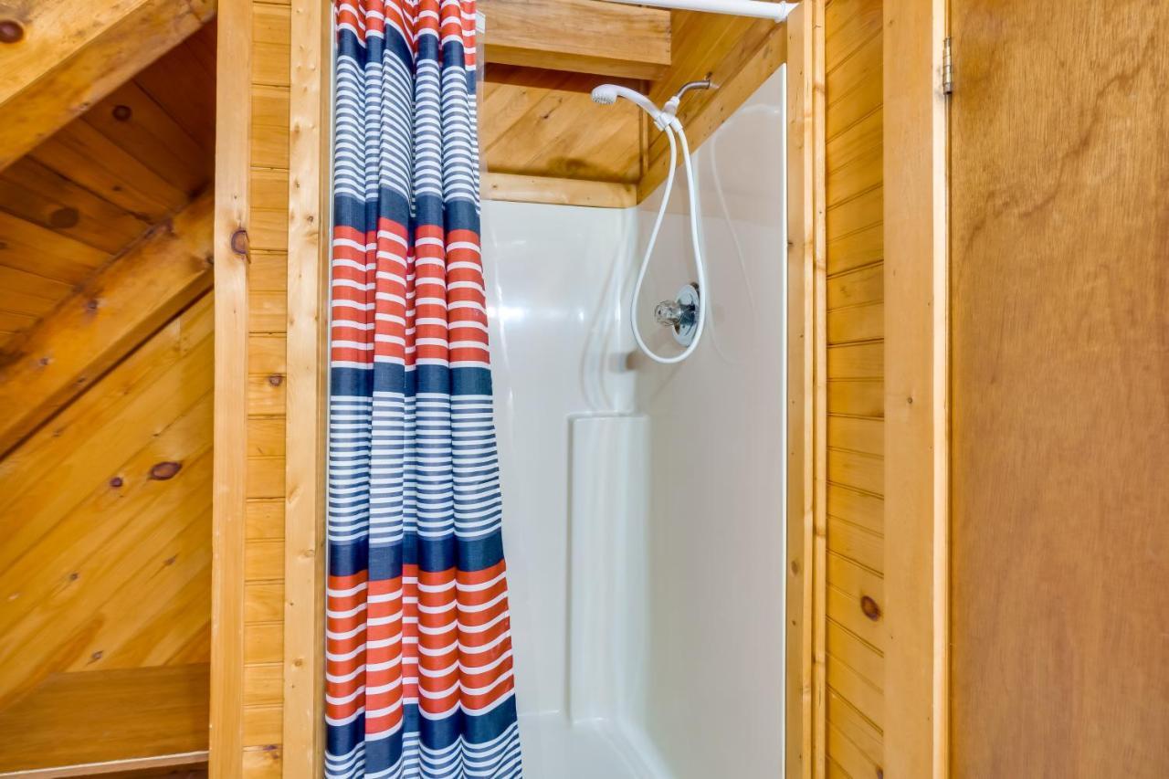 Cabin With Hot Tub About 6 Mi To Downtown Gatlinburg! Exteriör bild